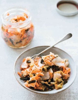 Натуральная ферментация: Оригинальные авторские рецепты квашения 64 овощей и фруктов фото книги 4