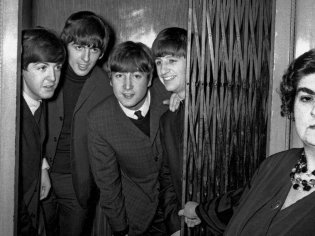 The Beatles. Единственная на свете авторизованная биография фото книги 5