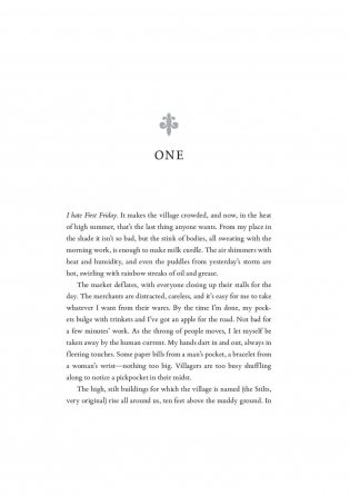 The Red Queen фото книги 4