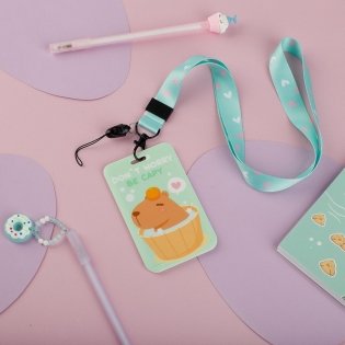 Бейдж вертикальный MESHU Be capy, 110*70мм, лента с карабином, 2D печать, опп пакет с европодвесом фото книги