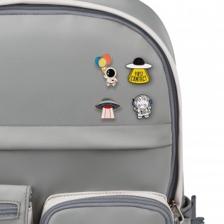 Набор металлических значков MESHU "First contact", эмаль, 4 шт. Арт. MS_53680 фото книги 2