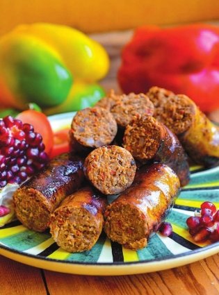 Мировая колбаса. Как делать домашнюю колбасу, сосиски и сардельки фото книги 5